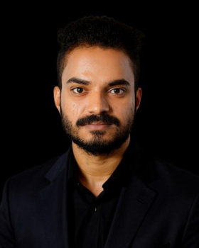 Portrait of Vishnu Prasad, Founder of NovusConfido, a digital marketing company in India.